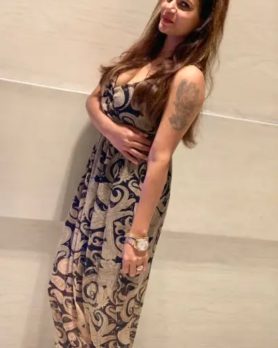 Krishnarajanagara Escort
